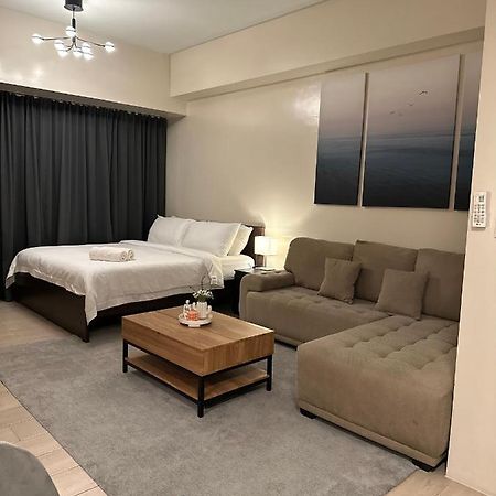 81 Newport Condominium Cluster 5 3A By Rechelle Nunag Pasay Eksteriør bilde