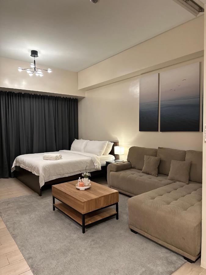 81 Newport Condominium Cluster 5 3A By Rechelle Nunag Pasay Eksteriør bilde