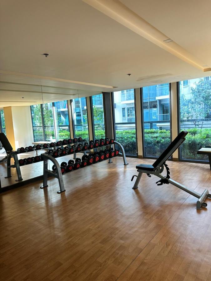 81 Newport Condominium Cluster 5 3A By Rechelle Nunag Pasay Eksteriør bilde